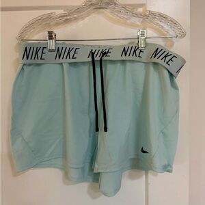 Nike dri-fit women’s shorts